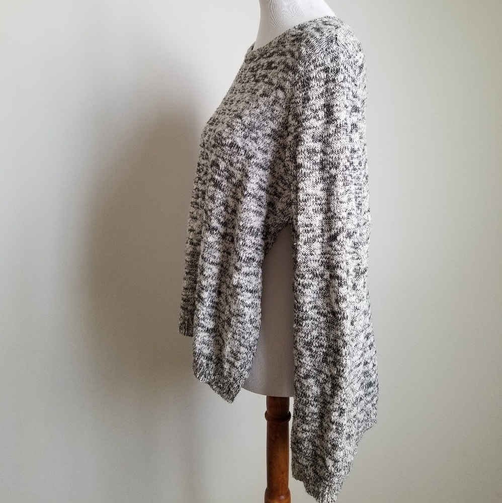 Express Sweater - Picture 3 of 8